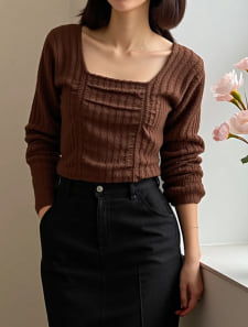 ギャザーデザイントップス