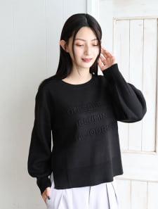 【ウォッシャブル】【M・Lサイズあり】エンボス加工ロゴプルオーバー