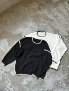 ハンドステッチクルーネックニット