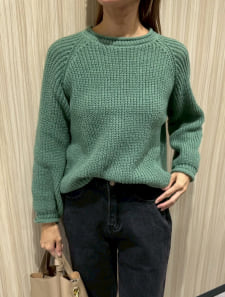 ラグランスリーブローゲージニット