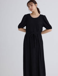 シボ加工ウエストリボンワンピース