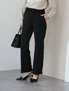 美シルエットセンターラインストレートパンツ