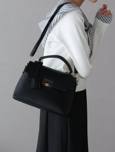 台形ノーブルバッグ