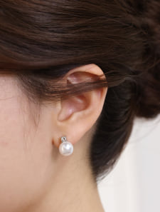 ストーンポイントパールピアス