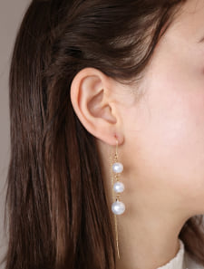 パール3連バックシャンピアス