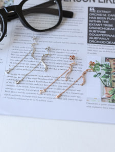 Sラインロングピアス