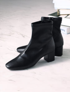 5cmヒール/スクエアトゥストレッチショートブーツ