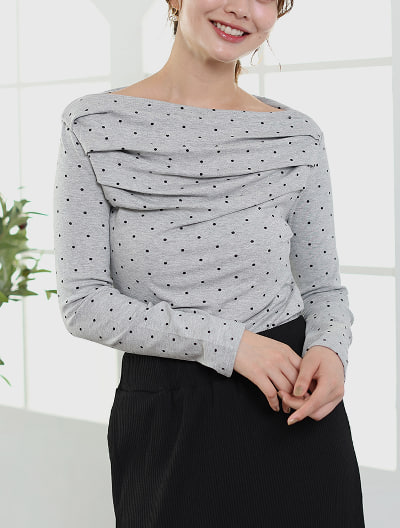 ドットオフショルプルオーバー