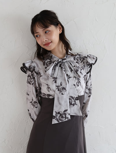 【U150サイズあり】フラワープリントボウタイドッキングワンピース