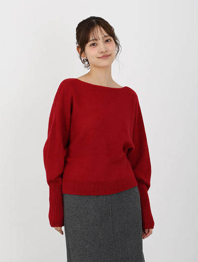 もちもちボートネックニット