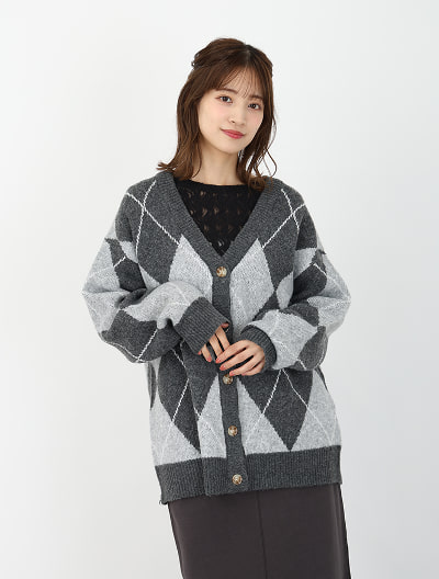 アーガイル柄Vネックカーディガン