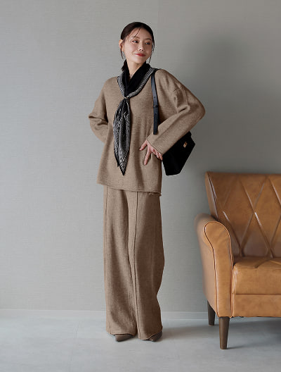 ニットパンツセットアップ