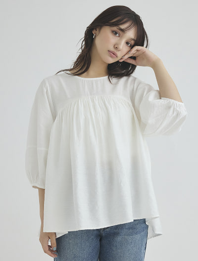 ギャザーデザインフレアブラウス