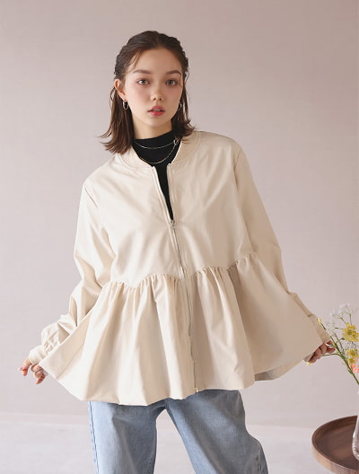 ペプラムブルゾン