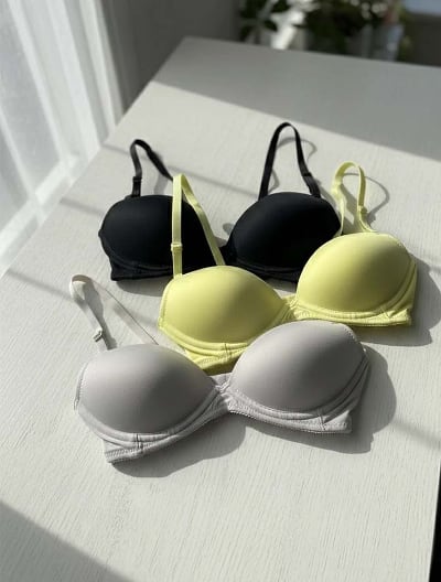 響きにくい・つるんと丸胸メイクアップブラエアリー