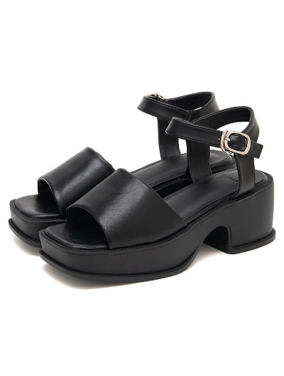 バルキーパテッドストラップ厚底サンダル