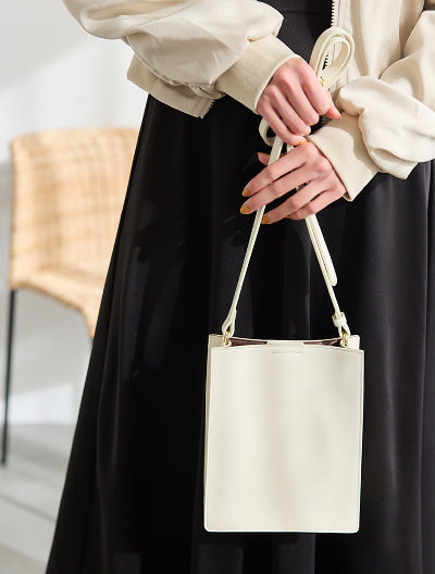 【LYN】Imagine Flap ショルダーバッグ パープル Imagine Flap Shoulder Bag Purple : ร้านลินออนไลน์อย่างเป็น