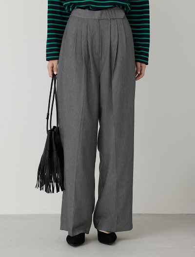 ベルトデザインタックワイドパンツ