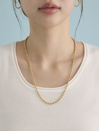 マンテルボールチェーンネックレス