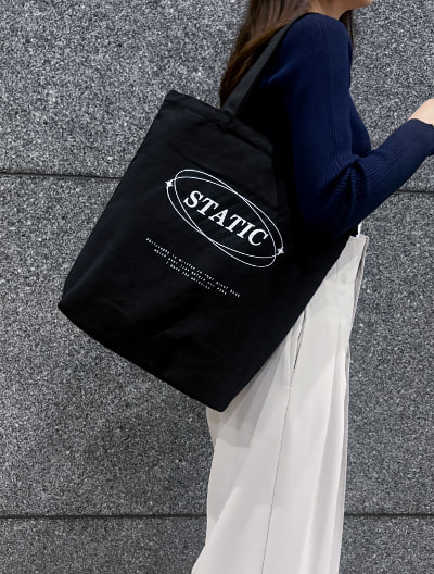 3ポケット付きトートバッグ