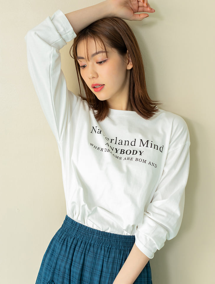 【fifth/フィフス】英字プリントロングTシャツ