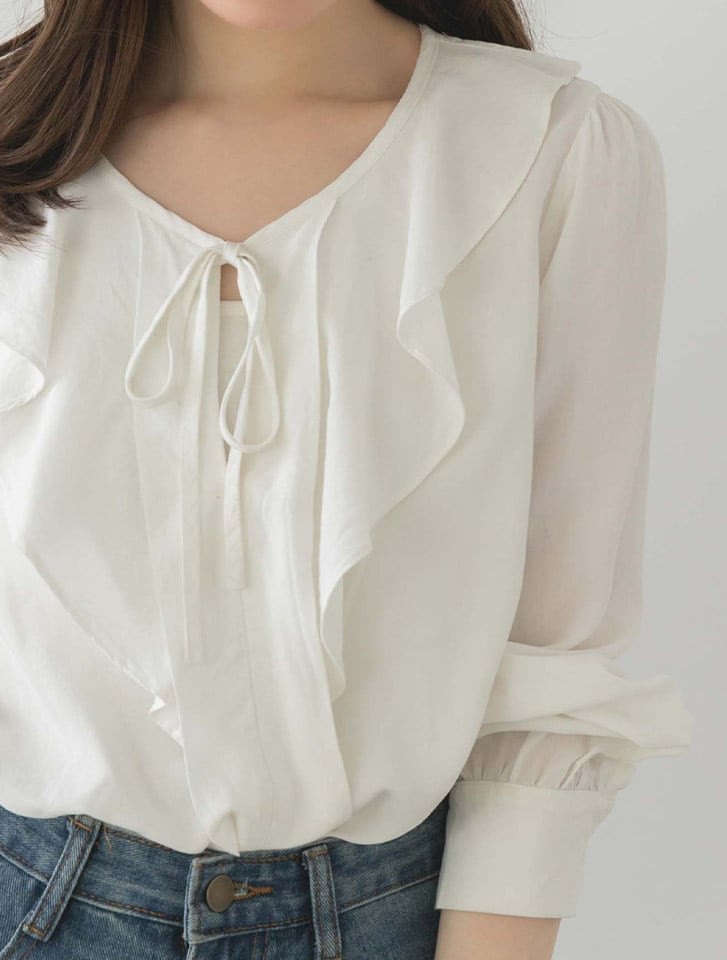 our 新作 フリルカラーブラウス ベージュ fifth レーヨンフリルカラーブラウス | 人気レディース