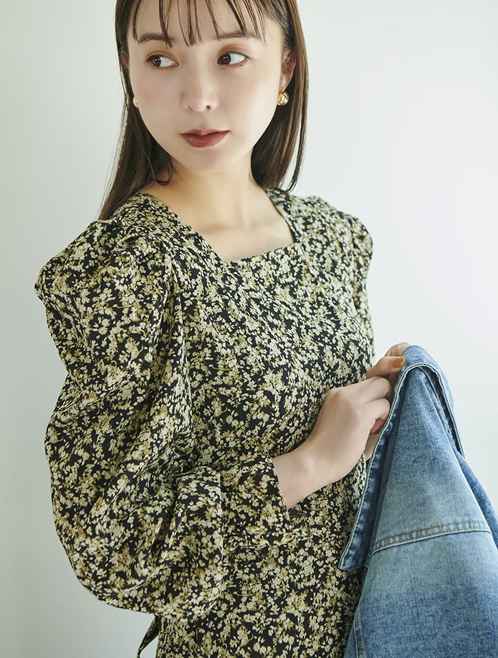 パワショル小花柄ワンピース