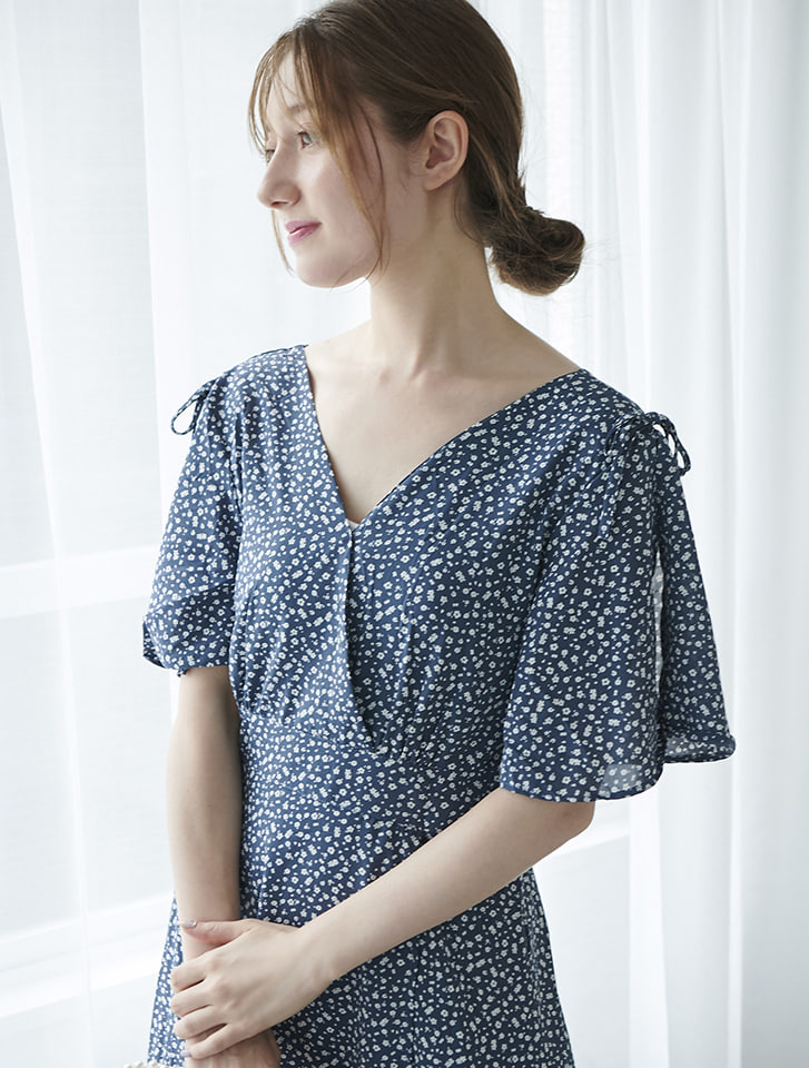 fifth 小花柄カシュクールロングワンピース | 人気レディース fifth 小花柄カシュクールロングワンピース | 人気レディース