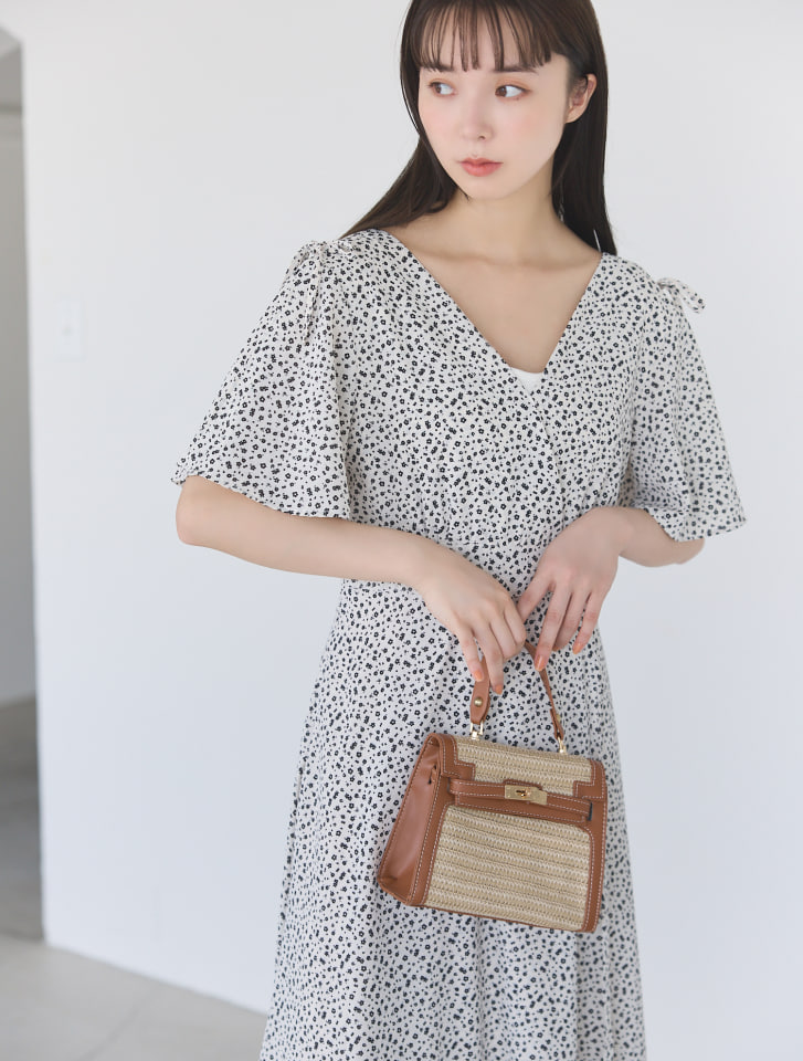 fifth 小花柄カシュクールロングワンピース | 人気レディース fifth 小花柄カシュクールロングワンピース | 人気レディース