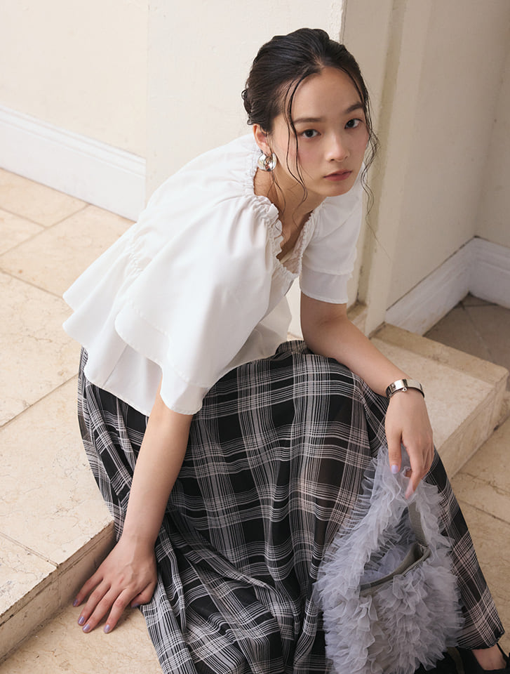 fifth ギャザースクエアネックブラウス | 人気レディース