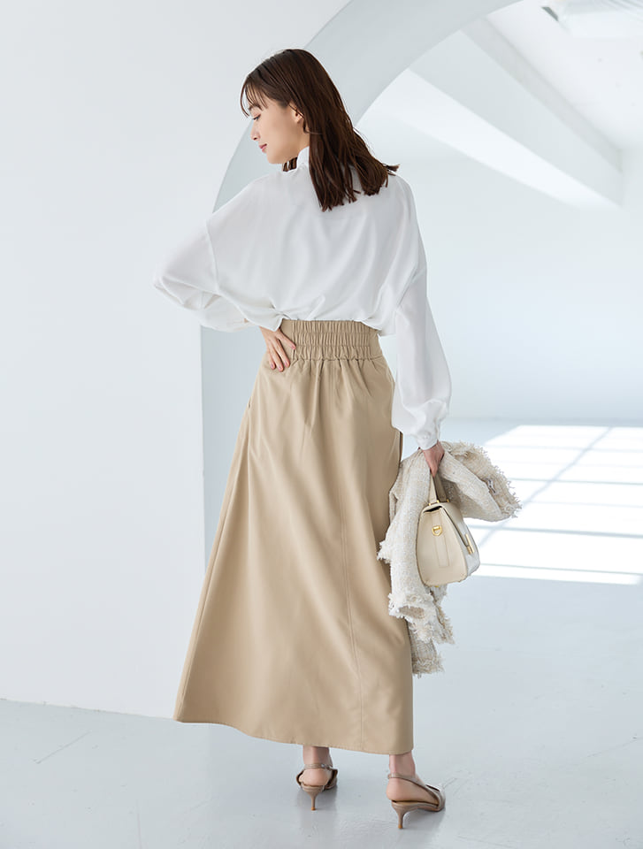 新品 未使用 ボウタイリボン 5部丈 beige ふんわりブラウスの