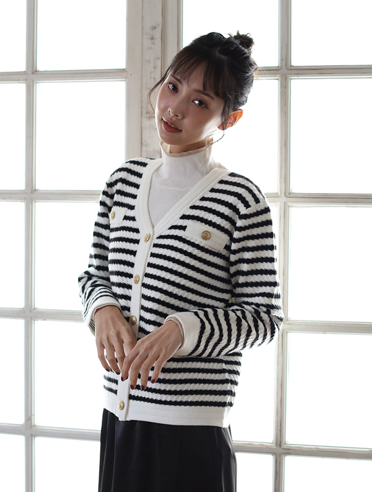 ボーダー金ボタンニットカーディガン