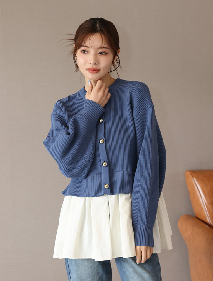 ゴールドボタンドッキングニット