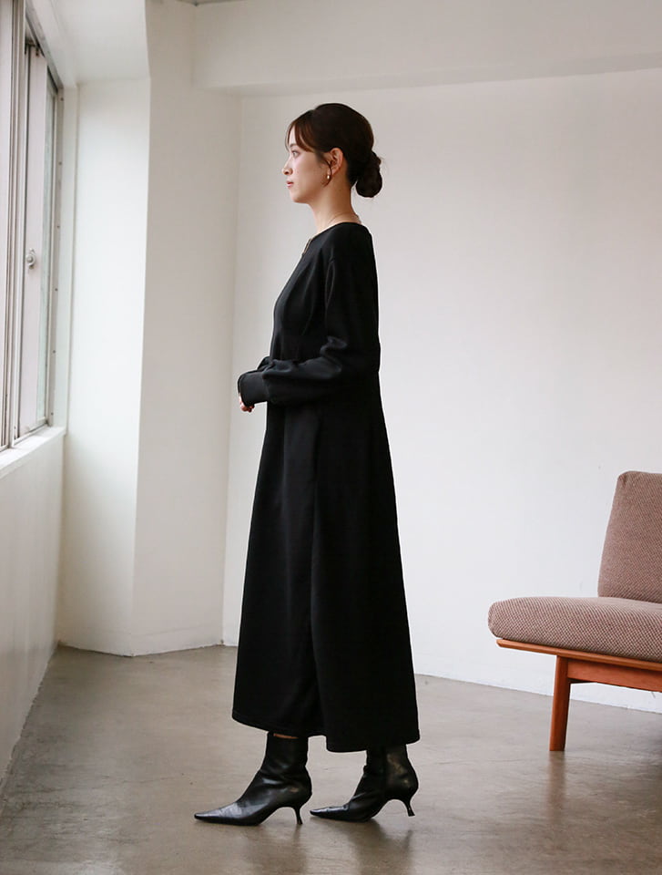 fifth 裏起毛ウエストタックワンピースサイドポケット付き【U150対応