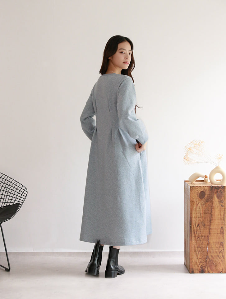 試着のみの新品‼️wafu ビッグTワンピース/銀鼠(ぎんねず)着丈110 fifth 裏起毛ウエストタックワンピースサイドポケット付き【U150対応