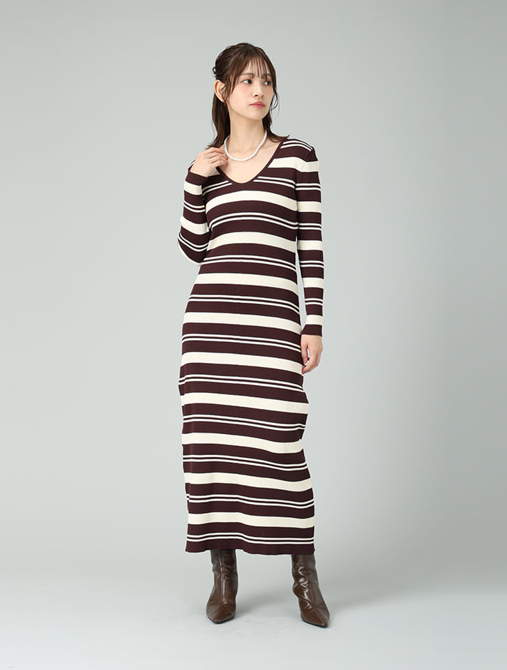 Vネックボーダーニットワンピース