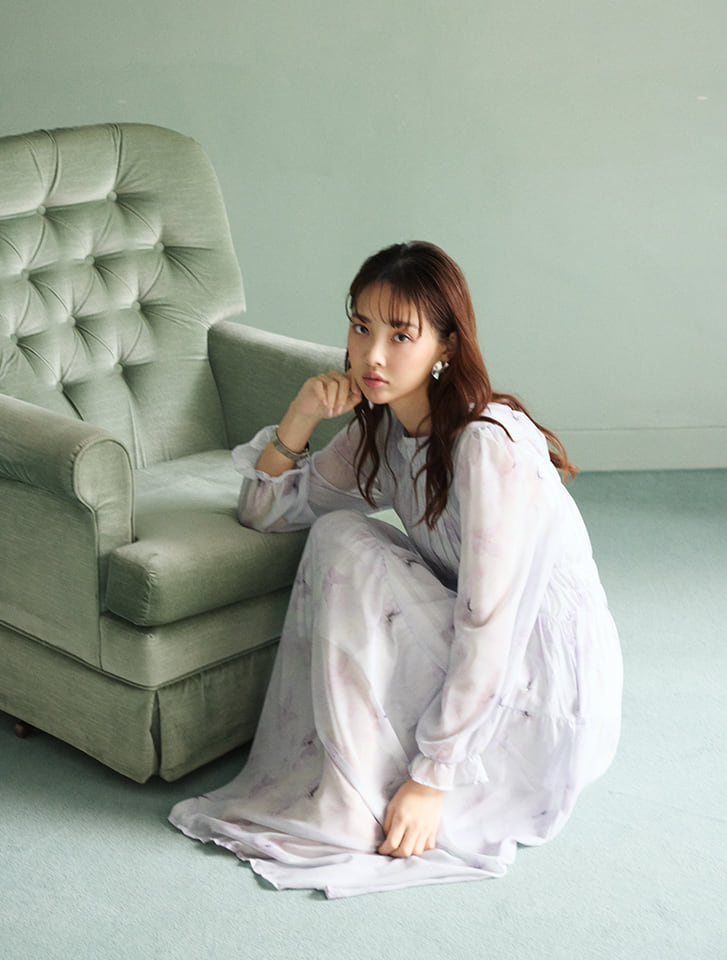 fifth 水彩フラワー柄シャーリングワンピース | 人気レディース