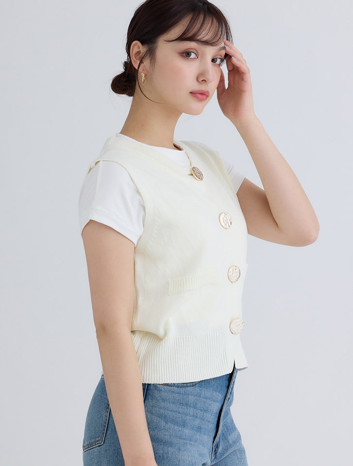 新品 Aimeine ボタンデザインニットベスト 新品 Aimeine ボタンデザインニットベスト