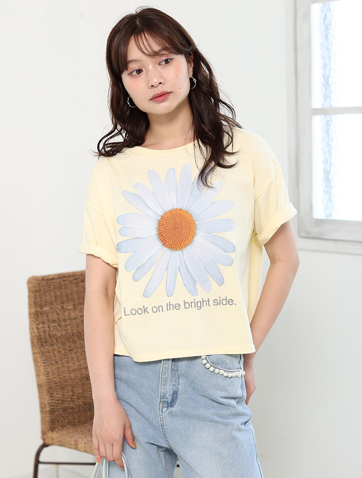ビッグフラワープリントTシャツ
