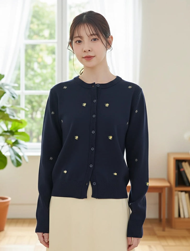 fifth フルーツ刺繍クルーネックカーディガン | 人気レディース