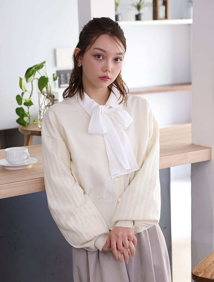 透かしスリーブカーディガン