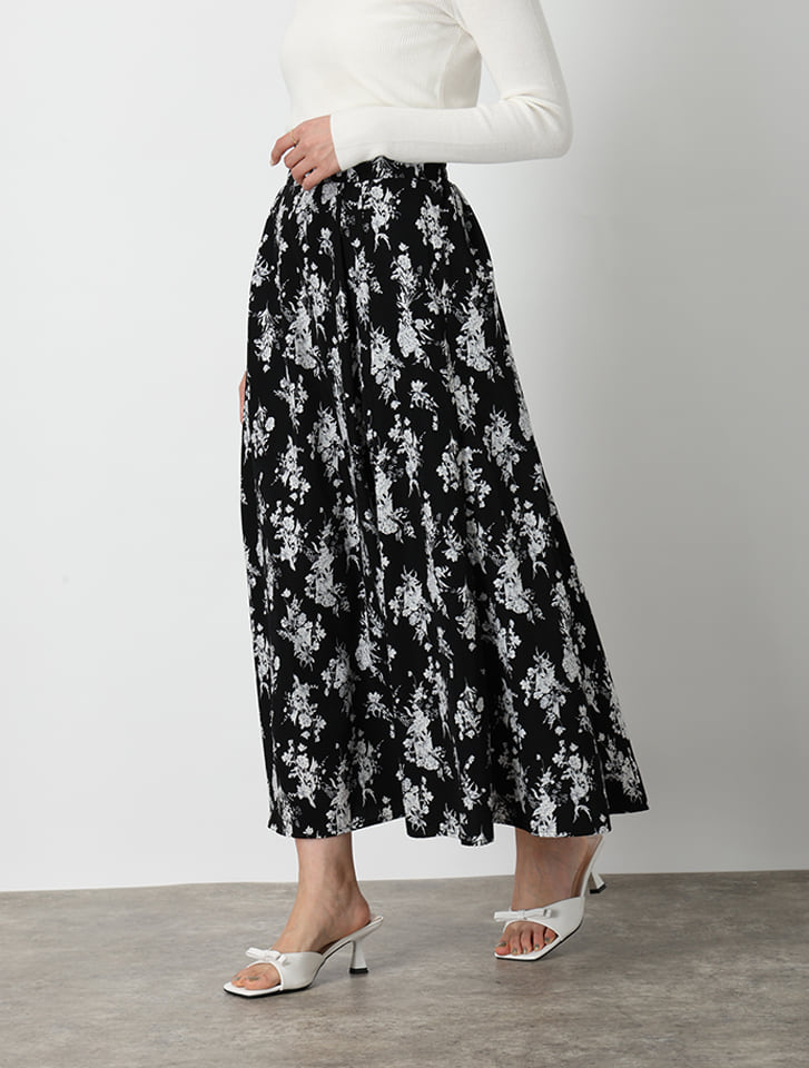 fifth フラワープリントバックゴムフレアスカート | 人気レディース