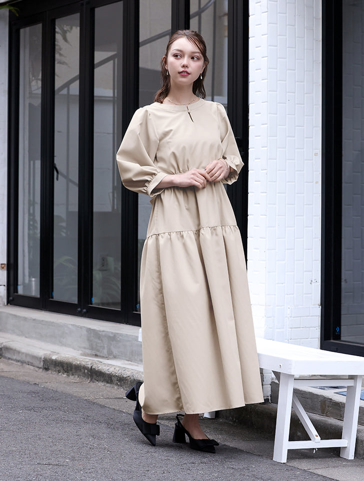 ウエストリボンティアードワンピース