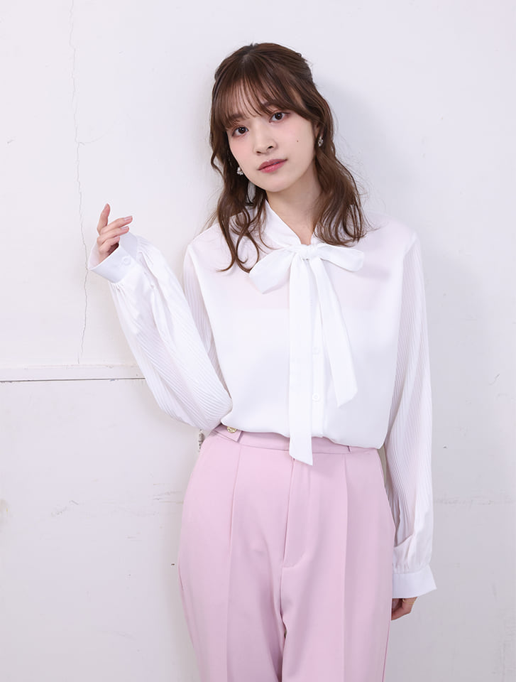 袖プリーツボウタイブラウス