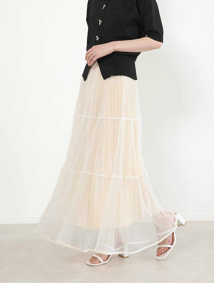 チュールティアードスカート