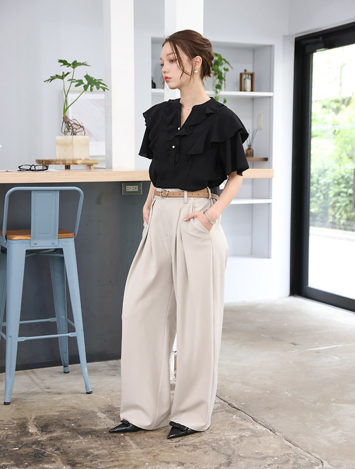yori  キーネックフリルブラウス index（インデックス） ブラウス シャツ フリルキーネックシャツ「洗濯