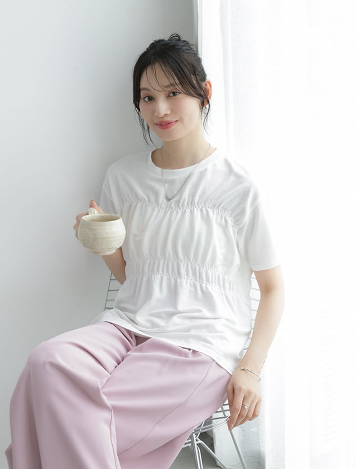シャーリングデザインTシャツ