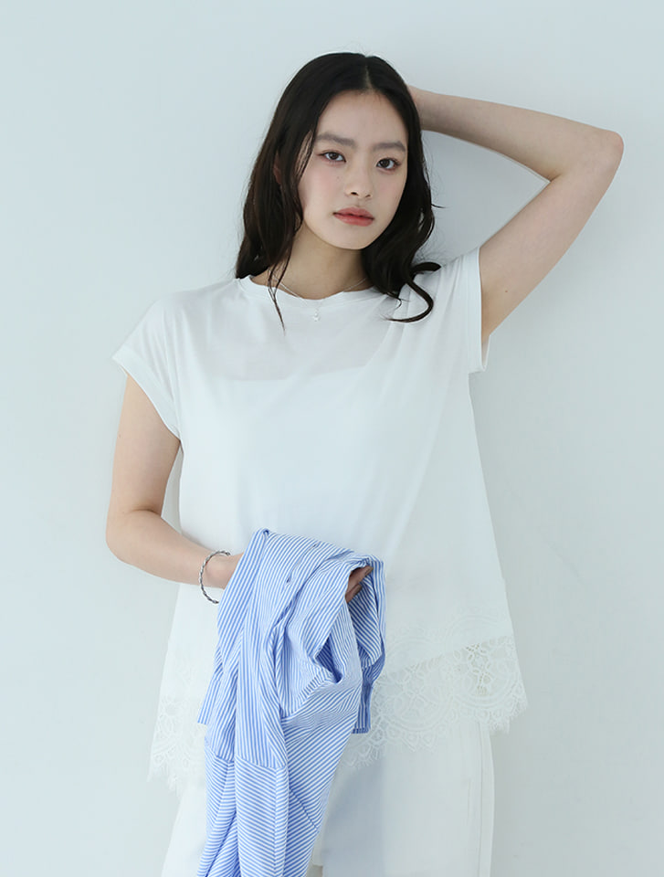 裾レースフレンチスリーブTシャツ
