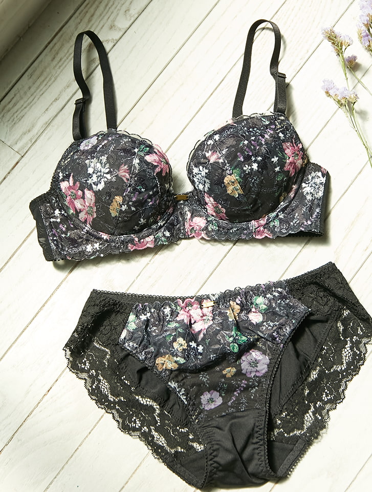 丸胸花柄ワイヤーブラ&ショーツセット
