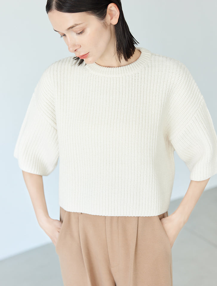 ハーフスリーブあぜ編みニット